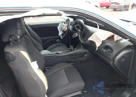 2019 Dodge Challenger Sxt z USA, uszkodzony, nr VIN 2C3CDZAG8KH729237